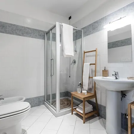 Apartment Carloni *