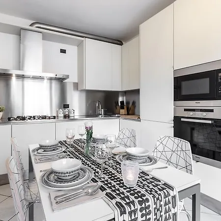 Carloni Apartment *
